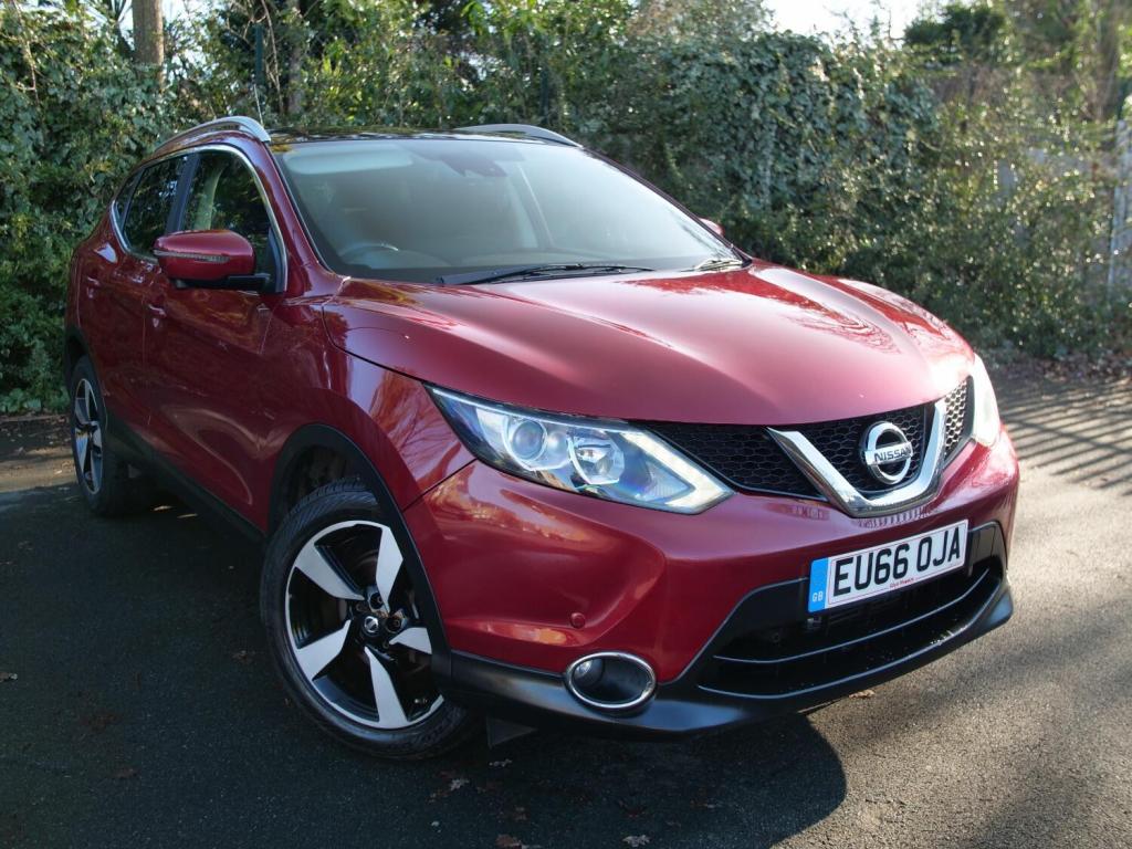View NISSAN QASHQAI 1.2 DIG-T N-Connecta