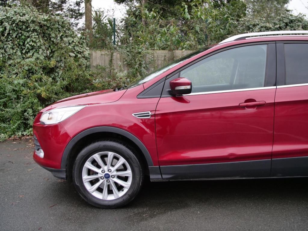 FORD KUGA