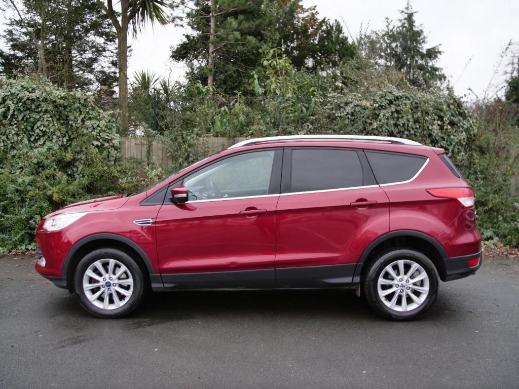 FORD KUGA