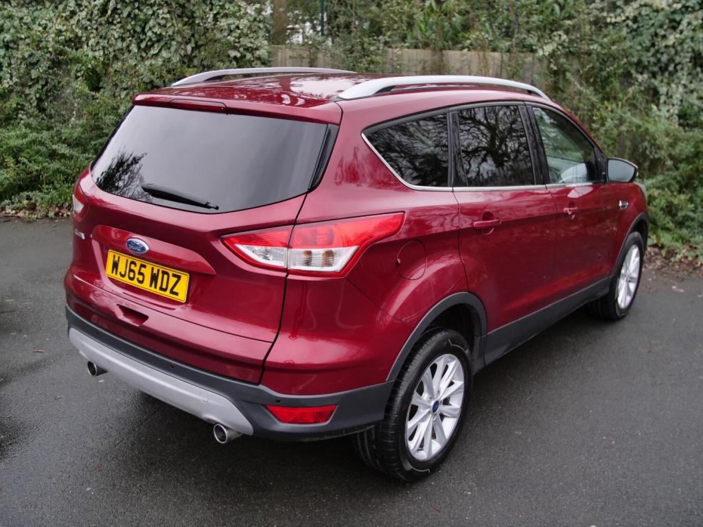 FORD KUGA