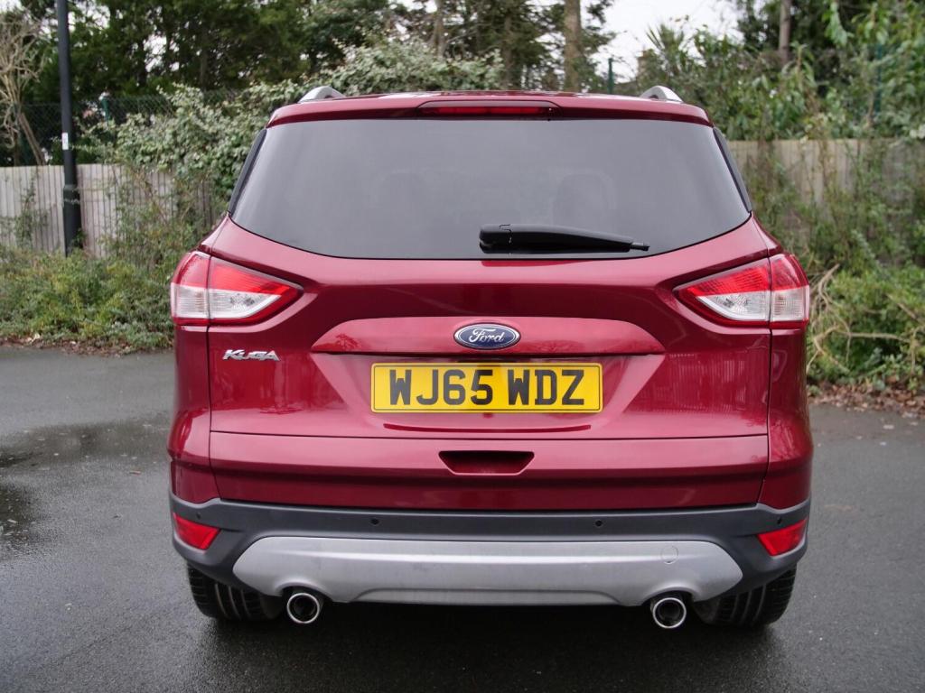 FORD KUGA