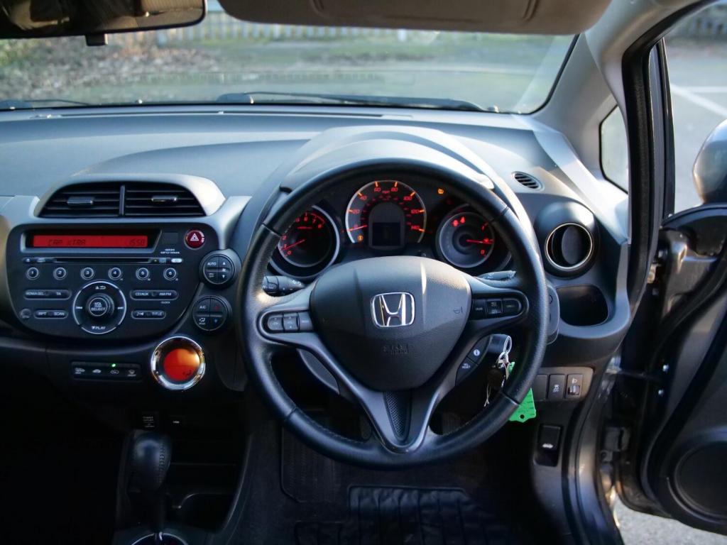 HONDA JAZZ