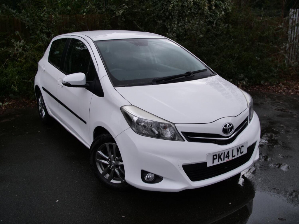 View TOYOTA YARIS 1.3 Dual VVT-i Icon Plus