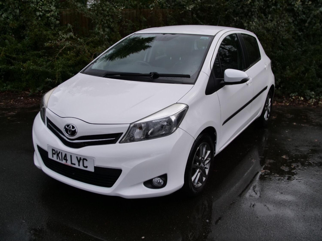 View TOYOTA YARIS 1.3 Dual VVT-i Icon Plus