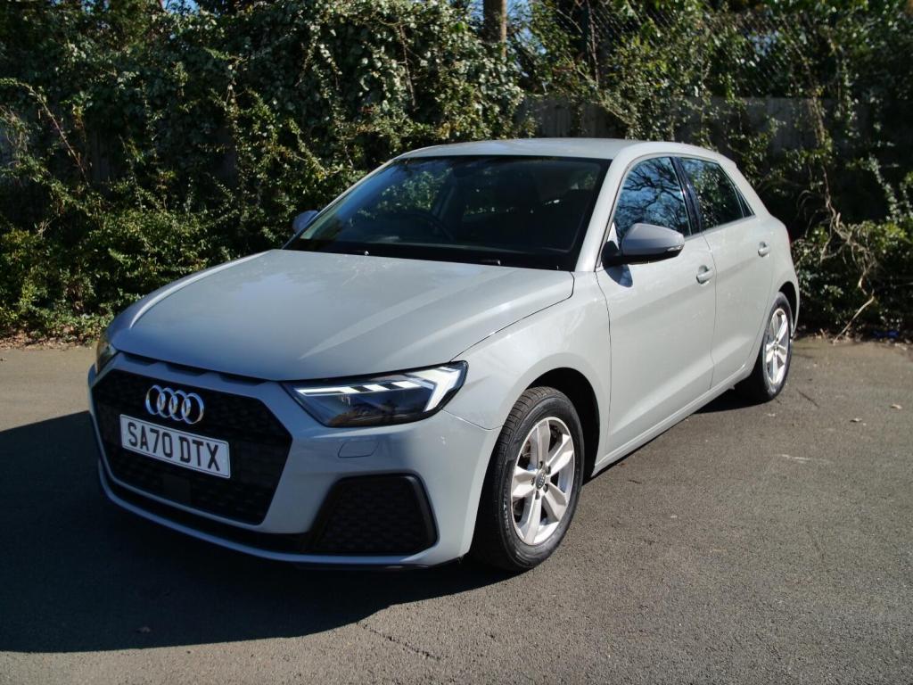 AUDI A1