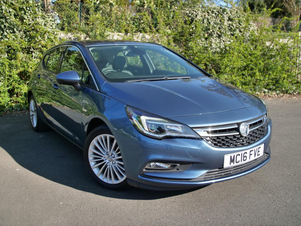 View VAUXHALL ASTRA 1.4 i Turbo Elite Nav