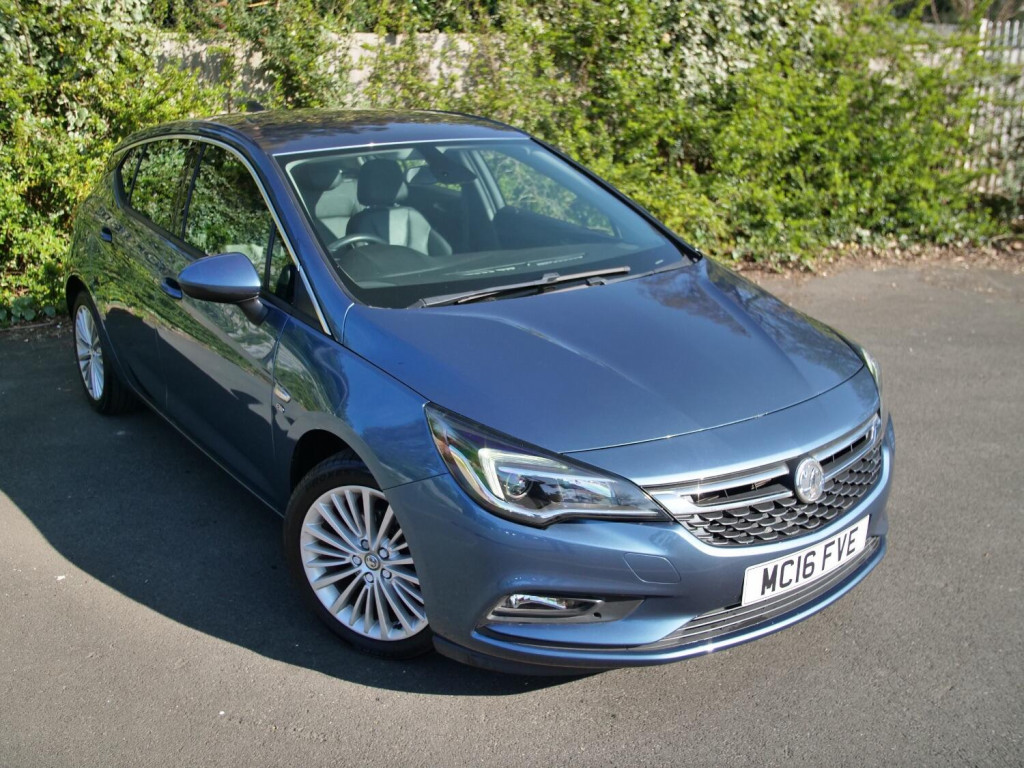 View VAUXHALL ASTRA 1.4 i Turbo Elite Nav