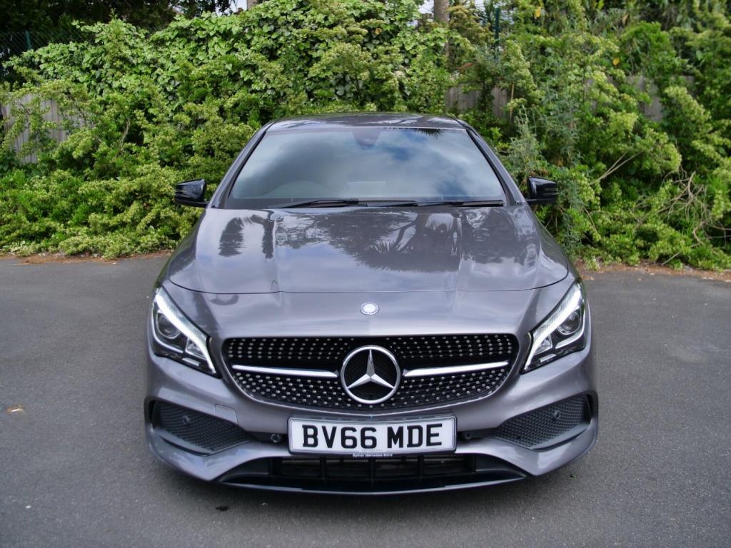 MERCEDES-BENZ CLA