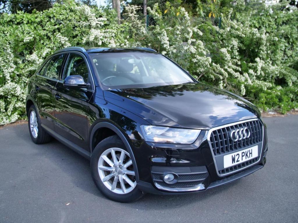 AUDI Q3