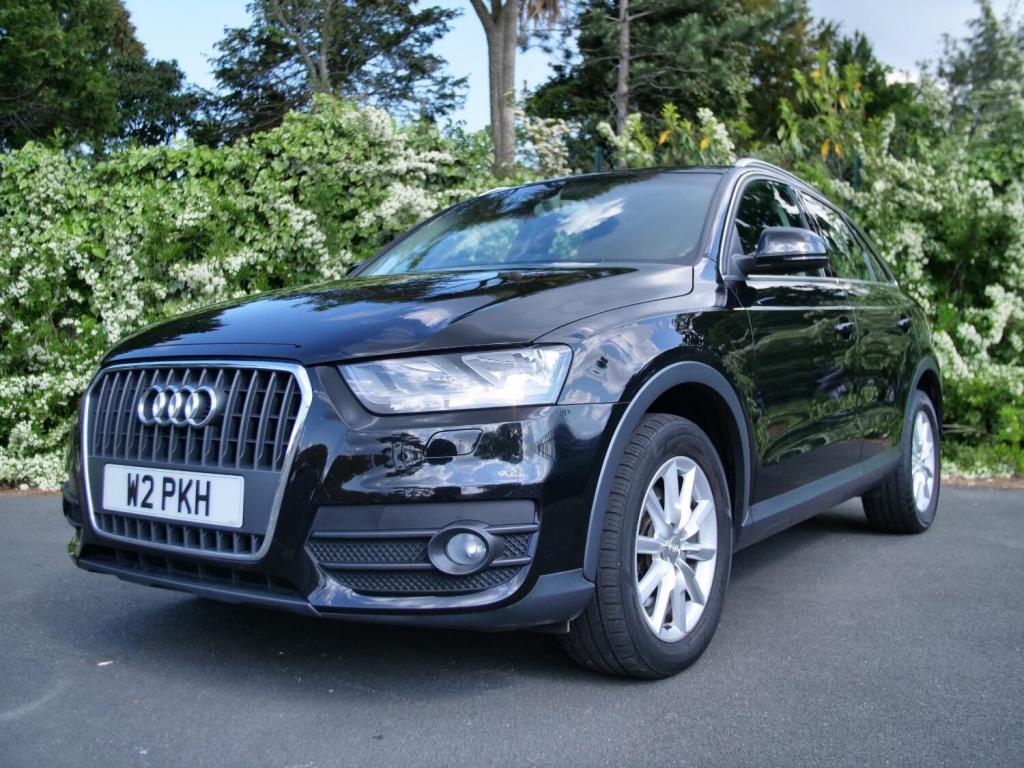 AUDI Q3