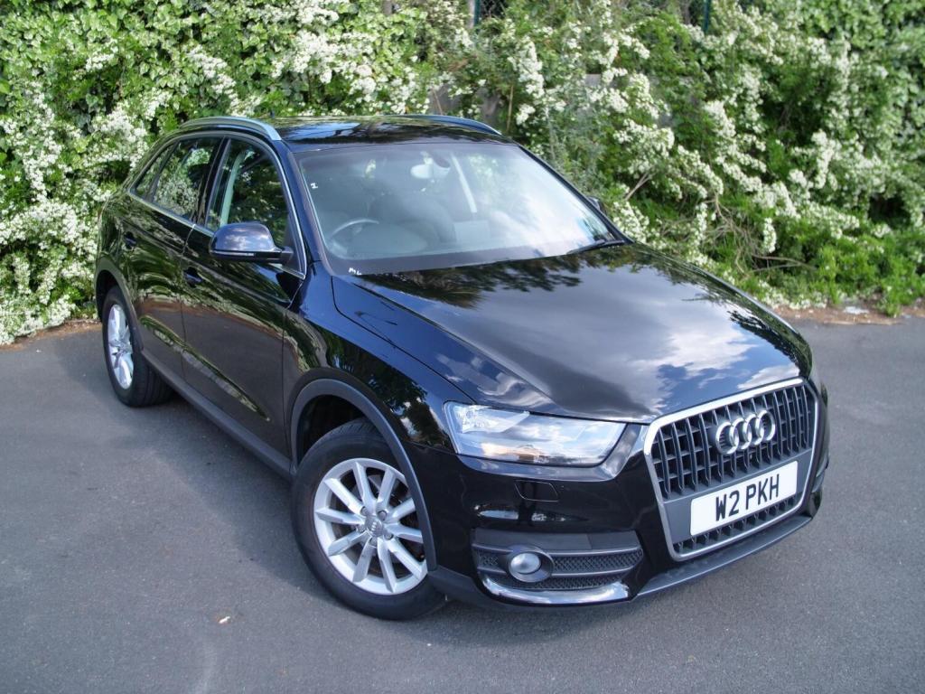 AUDI Q3