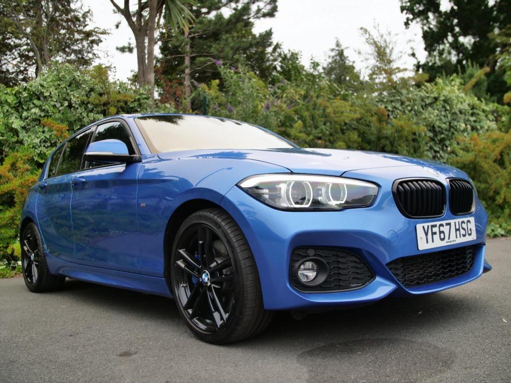BMW 1 SERIES