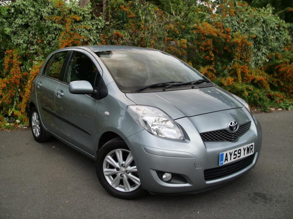 View TOYOTA YARIS 1.3 Dual VVT-i T Spirit