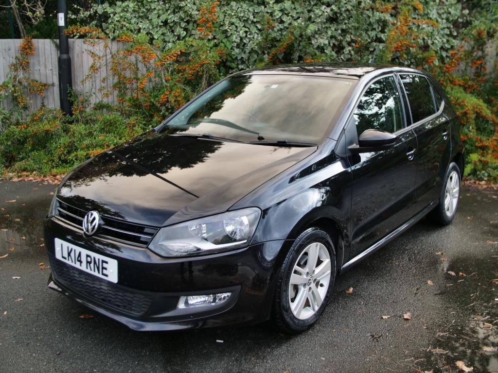VOLKSWAGEN POLO