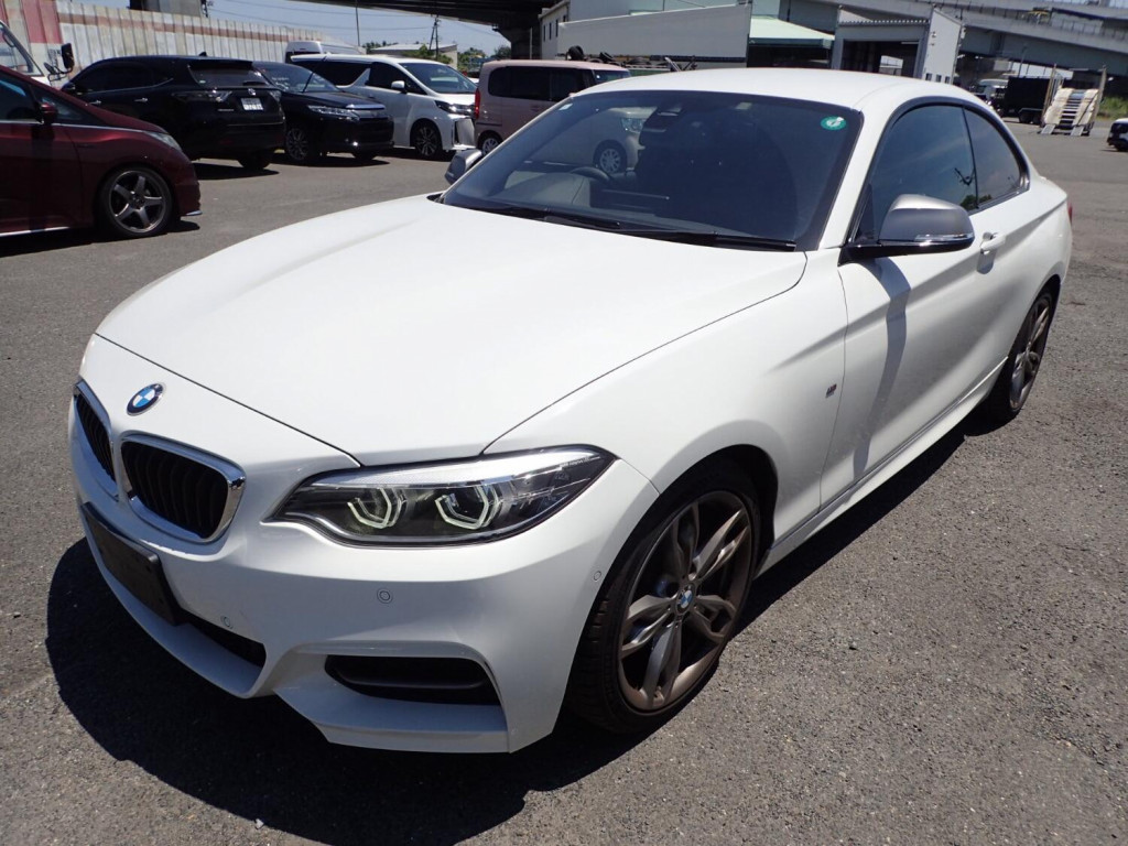 View BMW 2 SERIES 3.0 M240i GPF