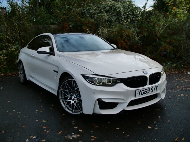BMW M4 3.0 M4 Coupe Competition Package