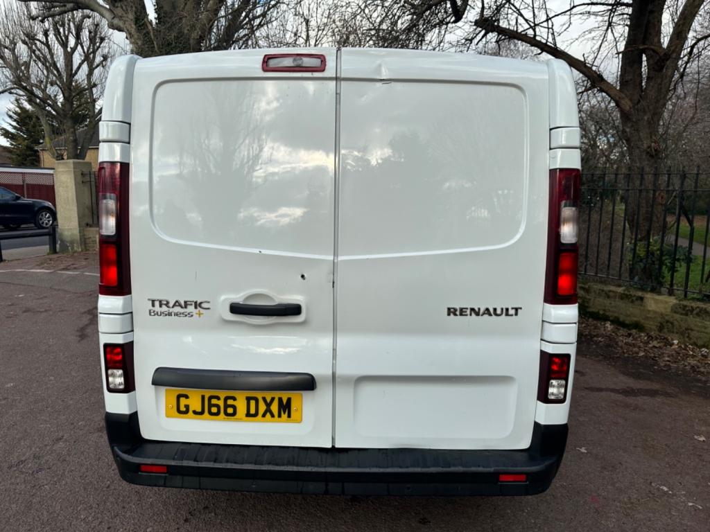 RENAULT TRAFIC