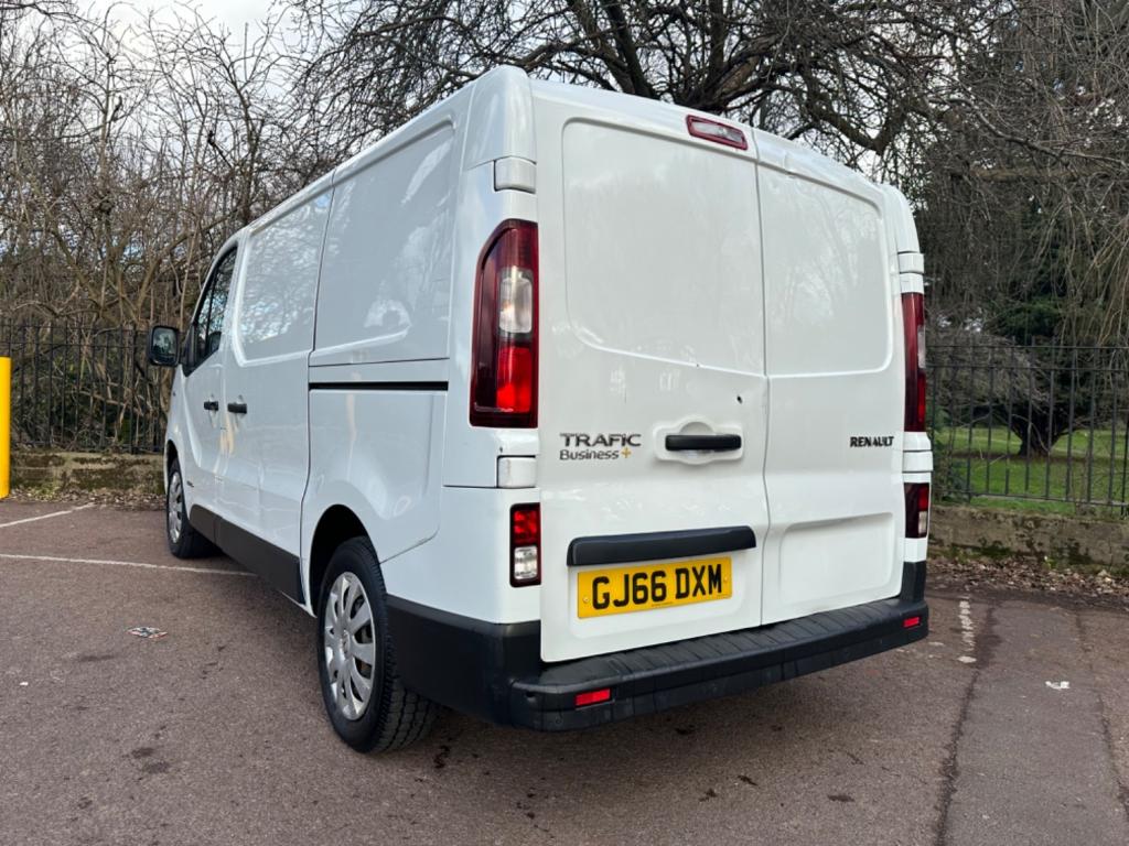 RENAULT TRAFIC
