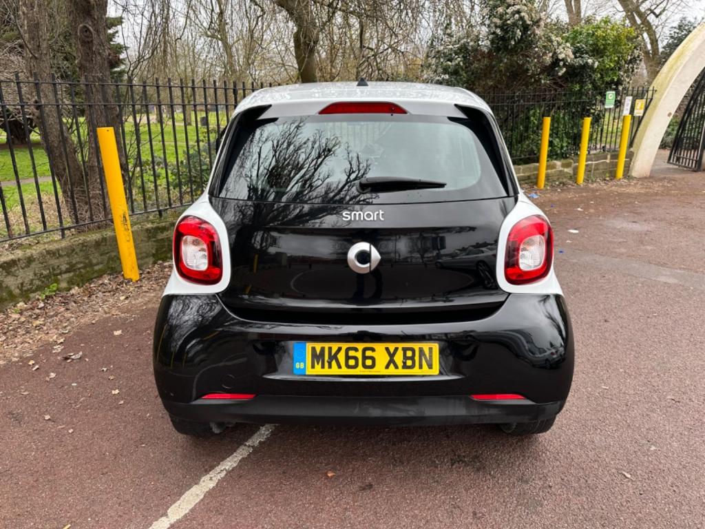 SMART FORFOUR