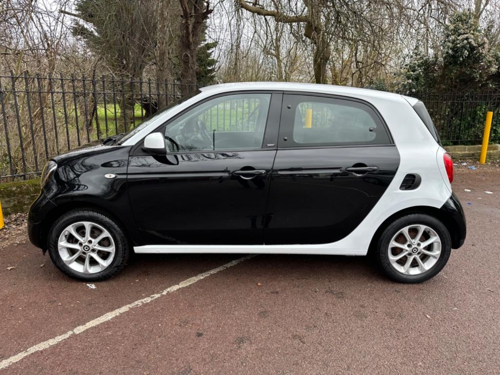 SMART FORFOUR