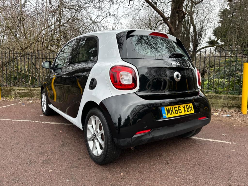 SMART FORFOUR