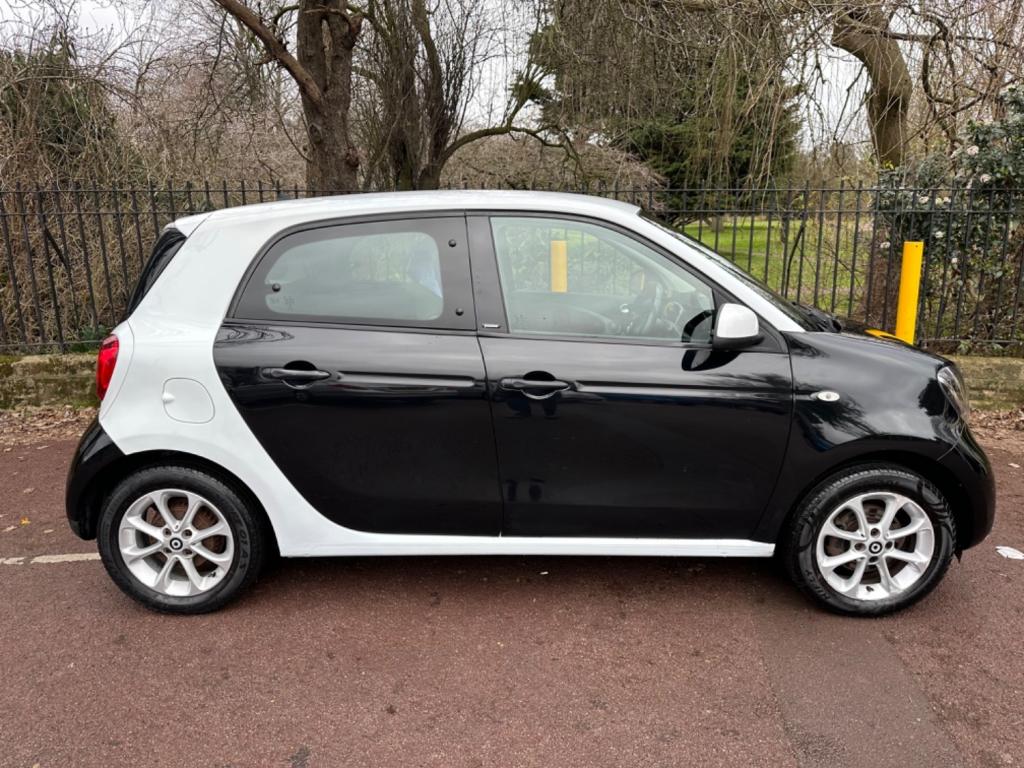 SMART FORFOUR