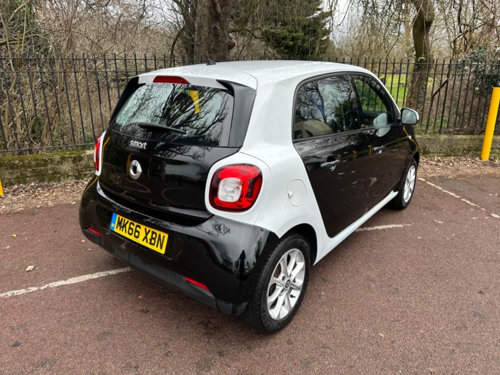 SMART FORFOUR