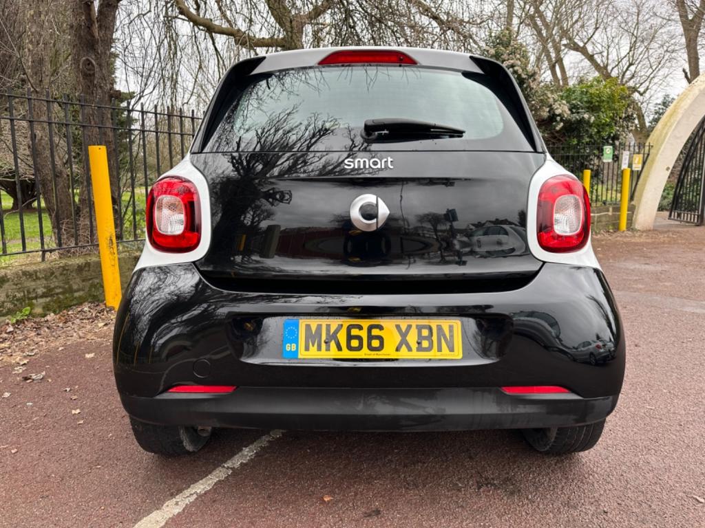 SMART FORFOUR