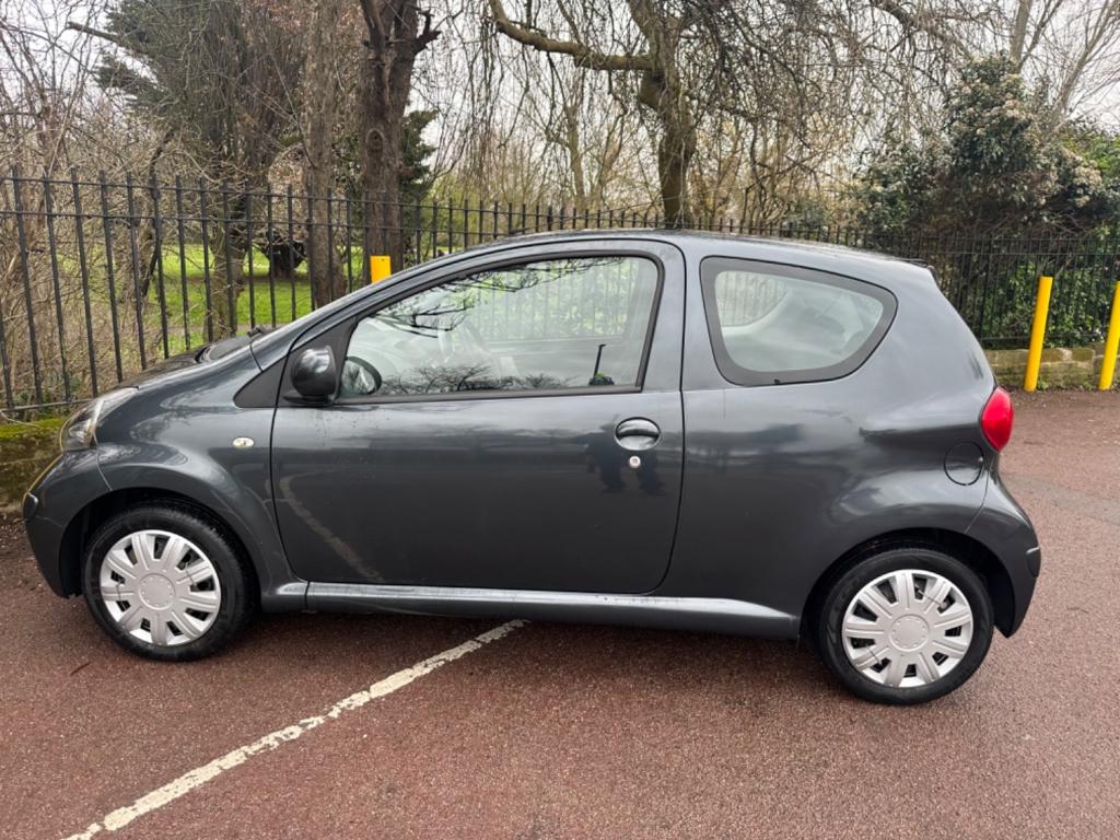 TOYOTA AYGO