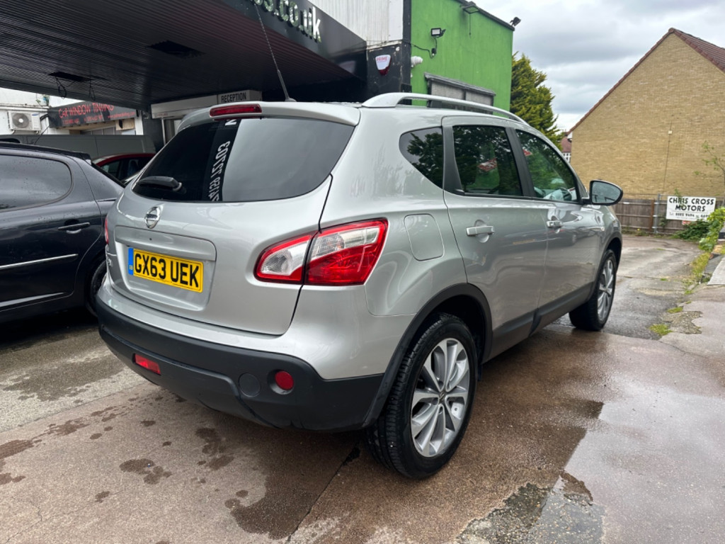 NISSAN QASHQAI