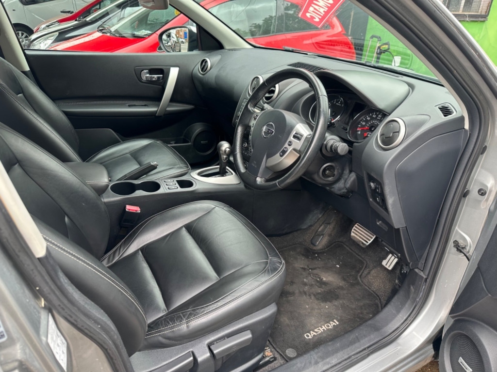 NISSAN QASHQAI