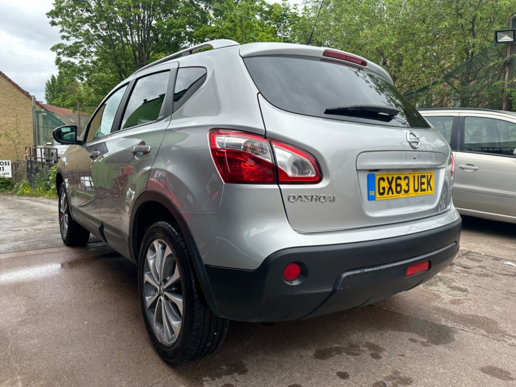 NISSAN QASHQAI