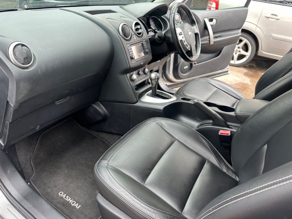 NISSAN QASHQAI