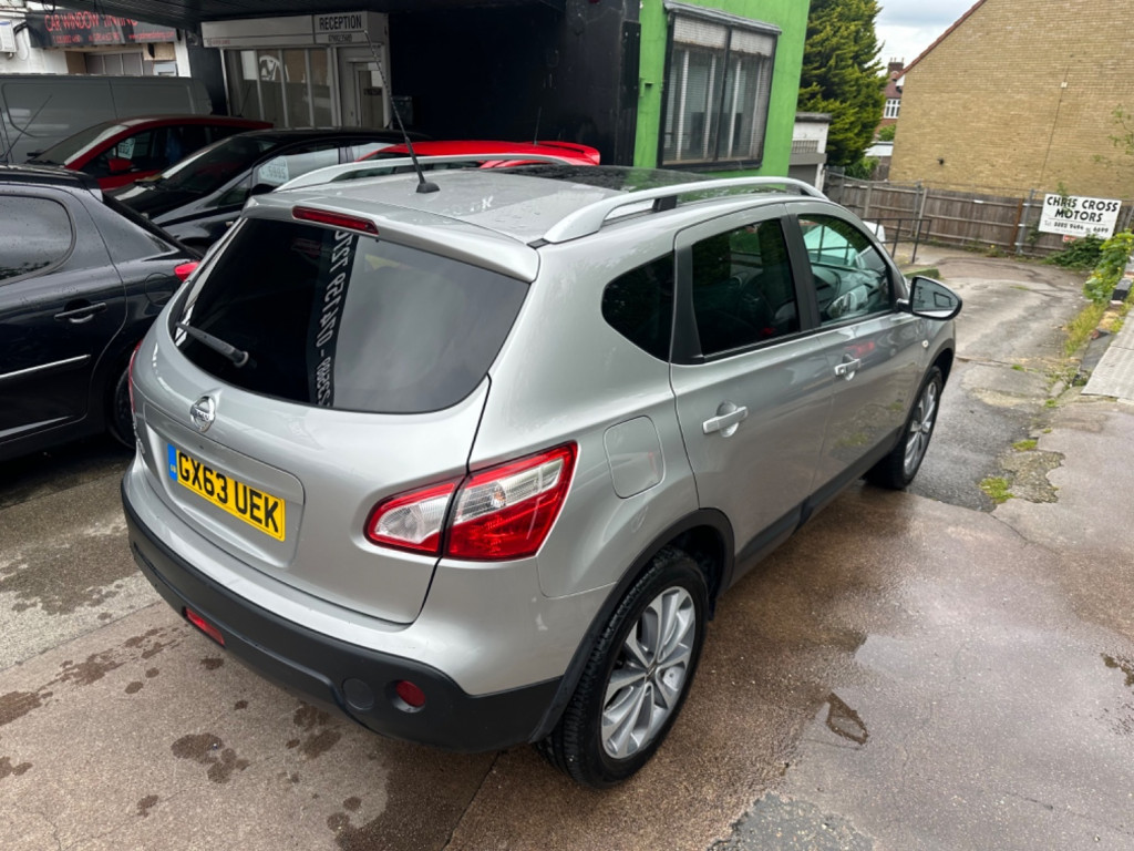 NISSAN QASHQAI
