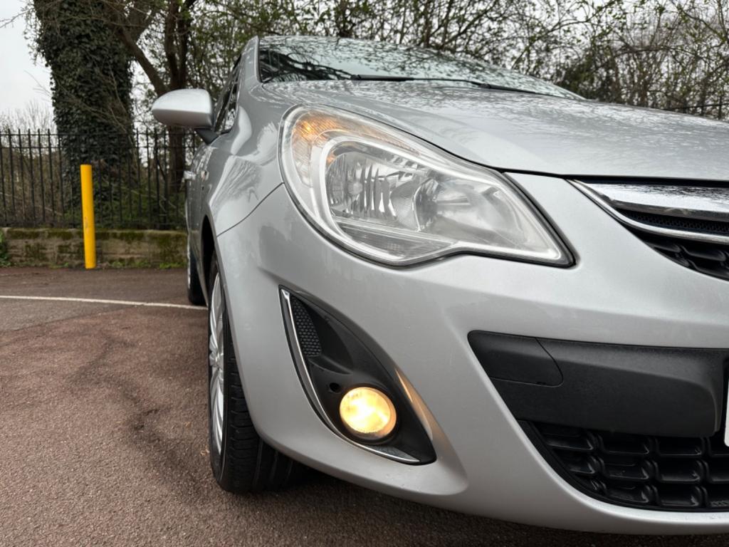 VAUXHALL CORSA