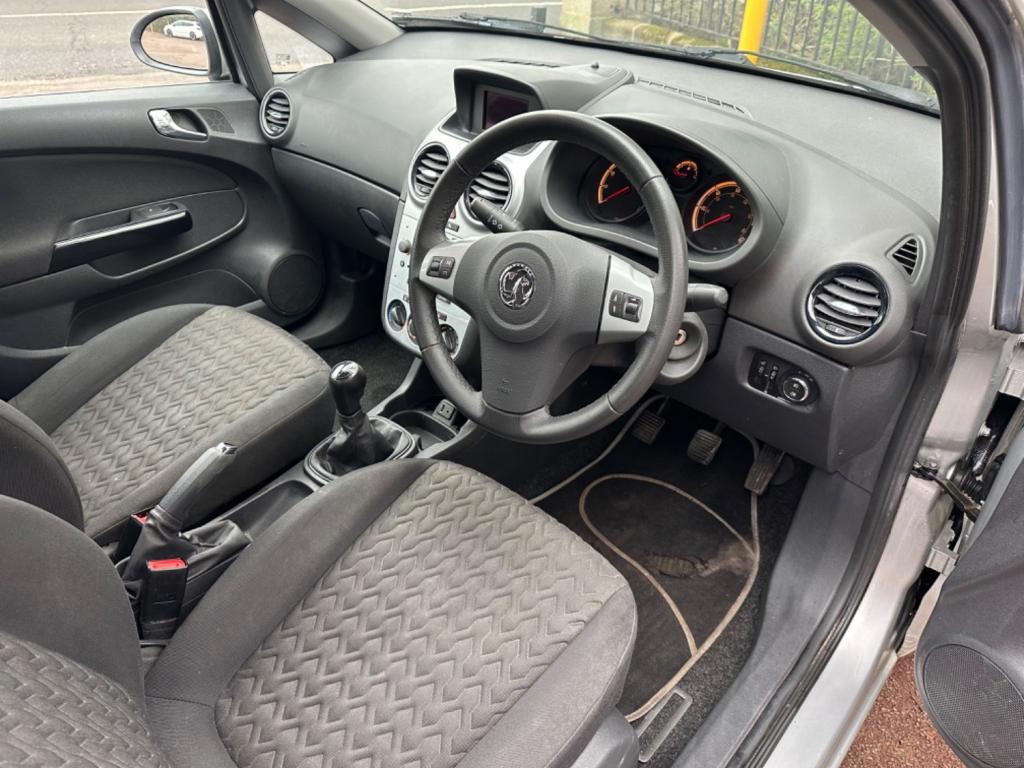 VAUXHALL CORSA
