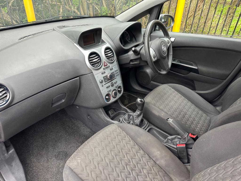 VAUXHALL CORSA