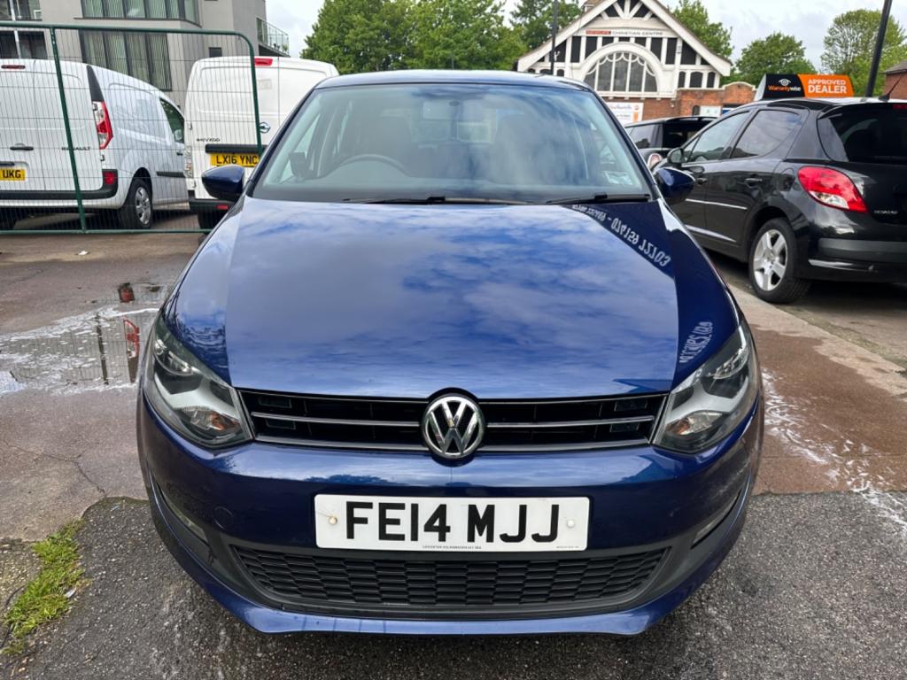 VOLKSWAGEN POLO