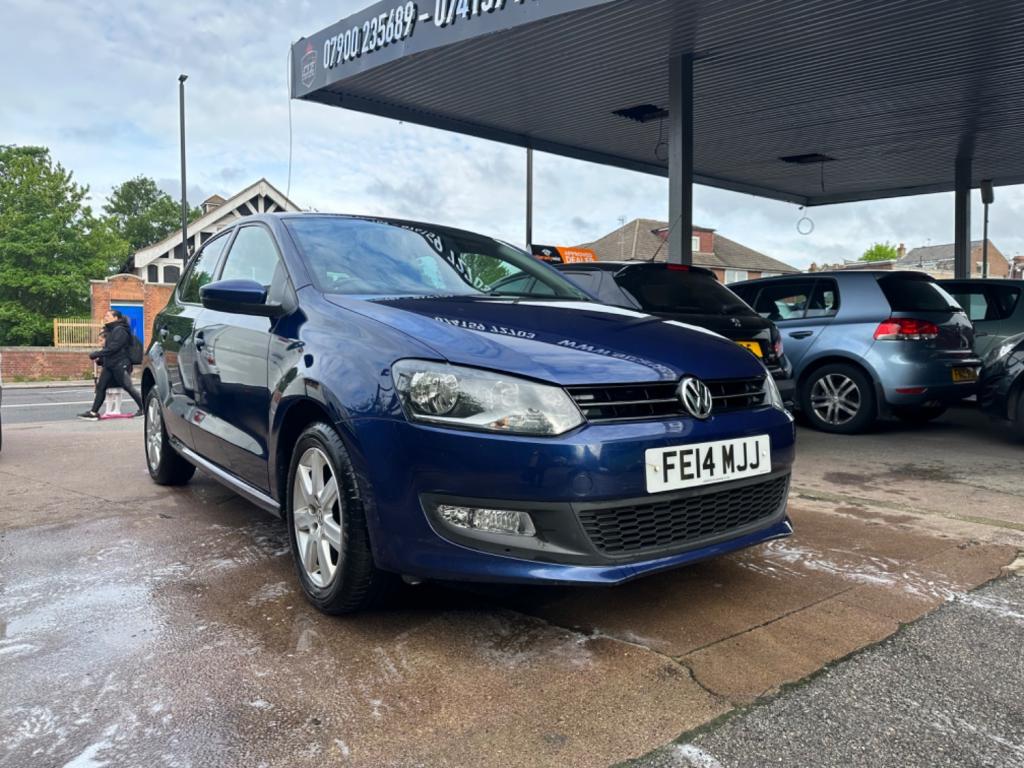 VOLKSWAGEN POLO