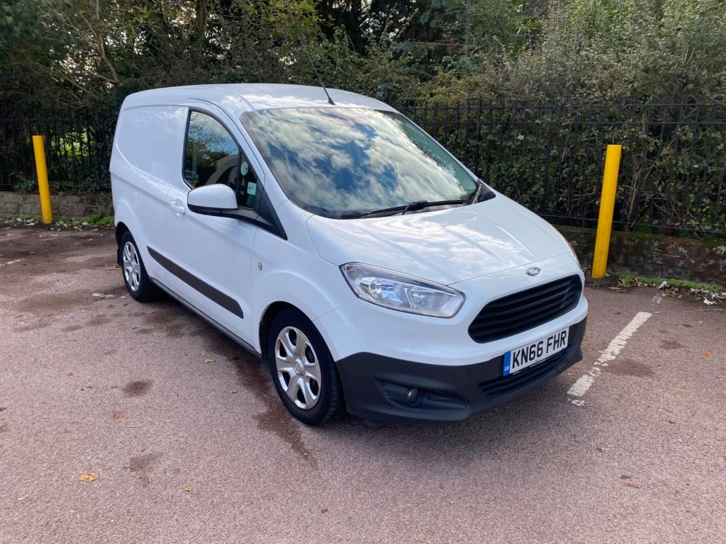 View FORD TRANSIT COURIER TREND TDCI