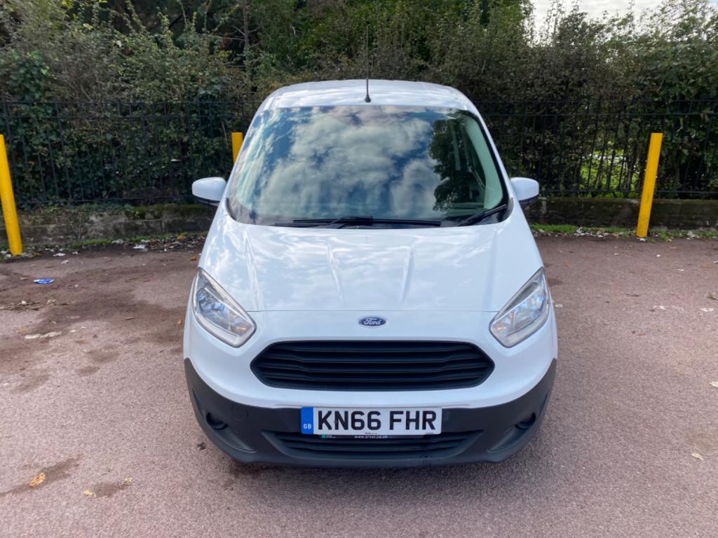 FORD TRANSIT COURIER
