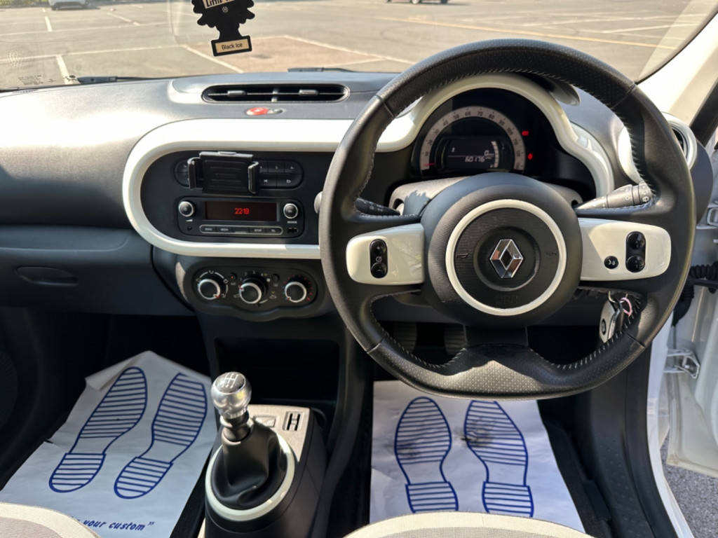 RENAULT TWINGO