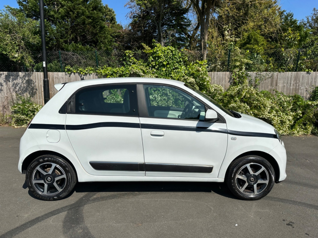 RENAULT TWINGO
