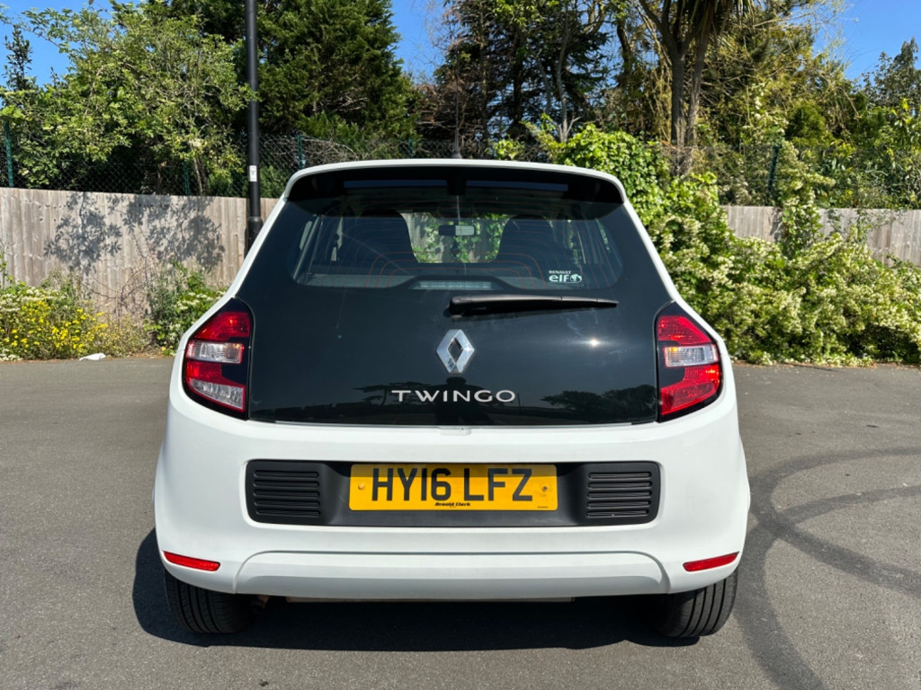 RENAULT TWINGO