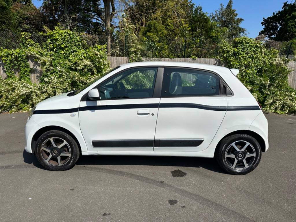 RENAULT TWINGO