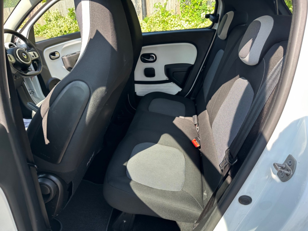 RENAULT TWINGO