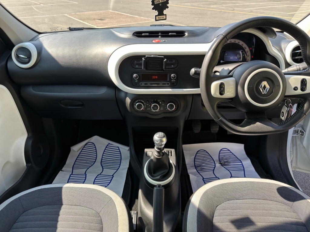 RENAULT TWINGO