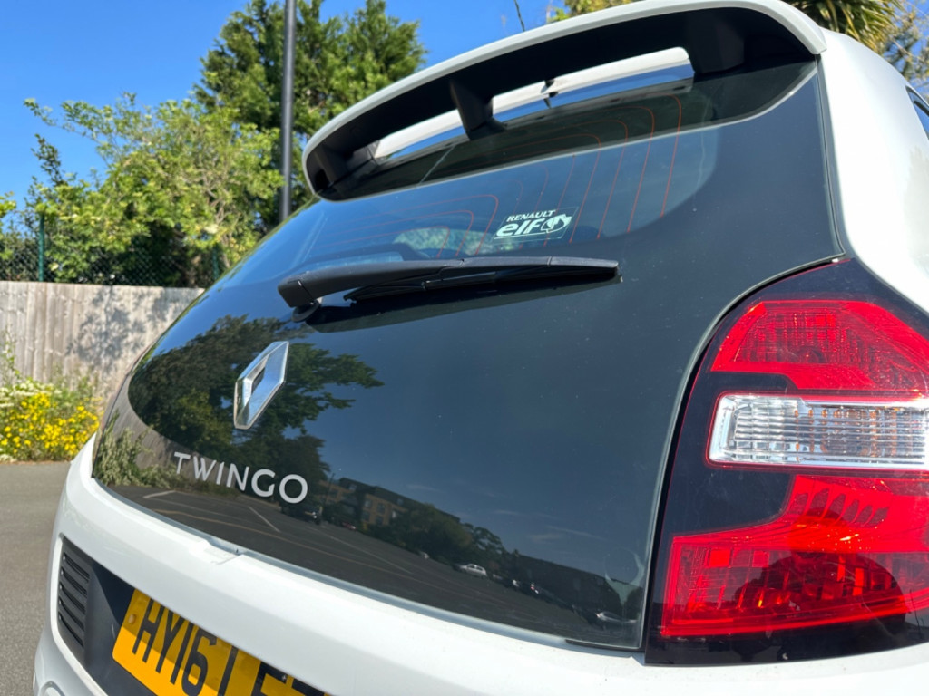 RENAULT TWINGO