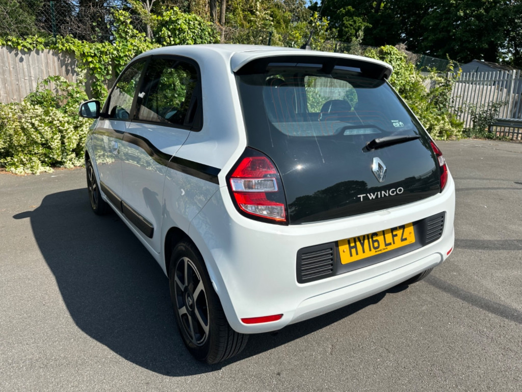 RENAULT TWINGO