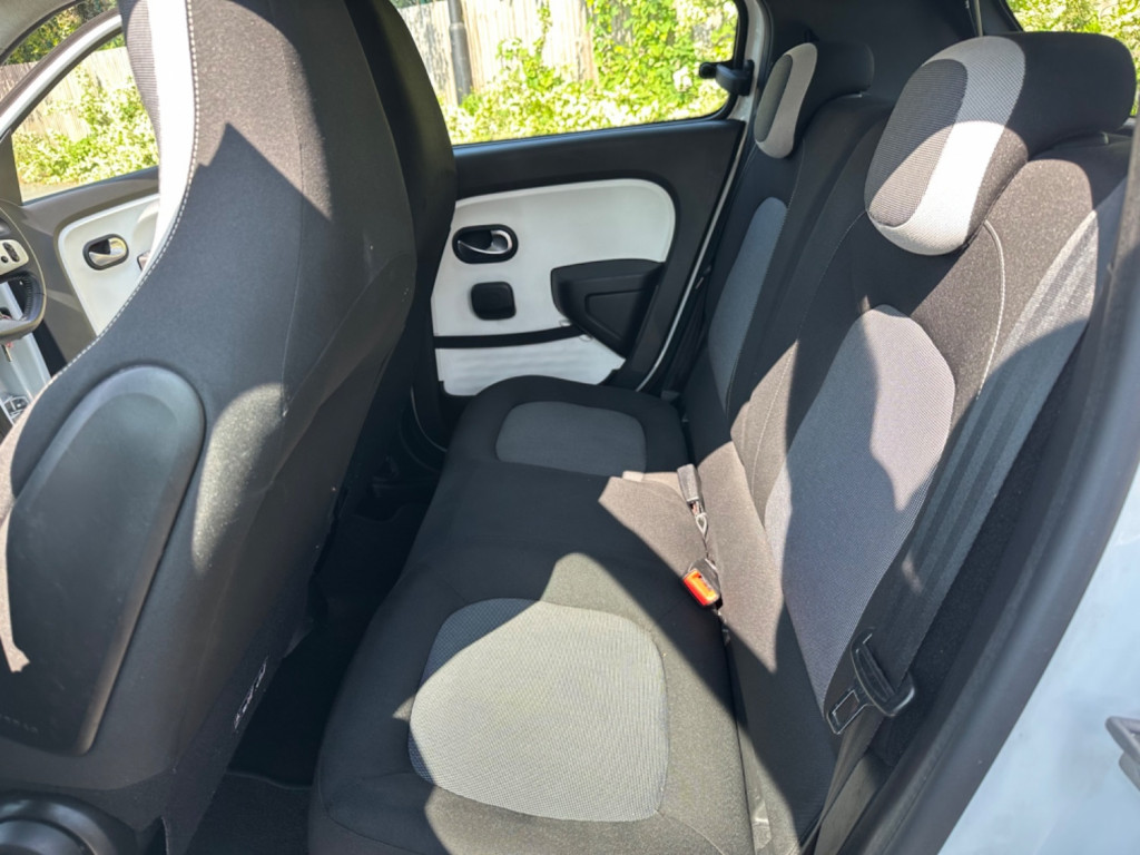 RENAULT TWINGO